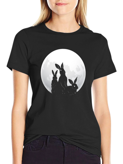 Camiseta Negra con Diseño de Conejos y Luna