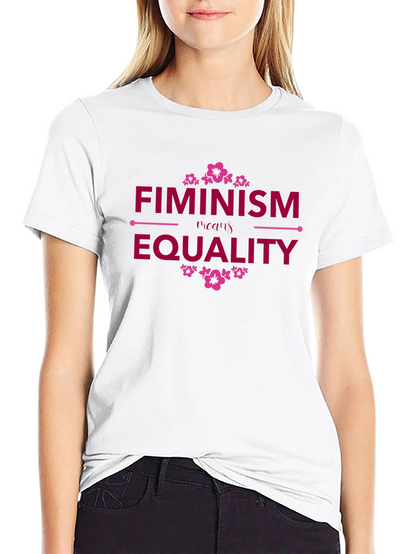 Camiseta Negra Feminismo Requiere Igualdad Diseño Floral