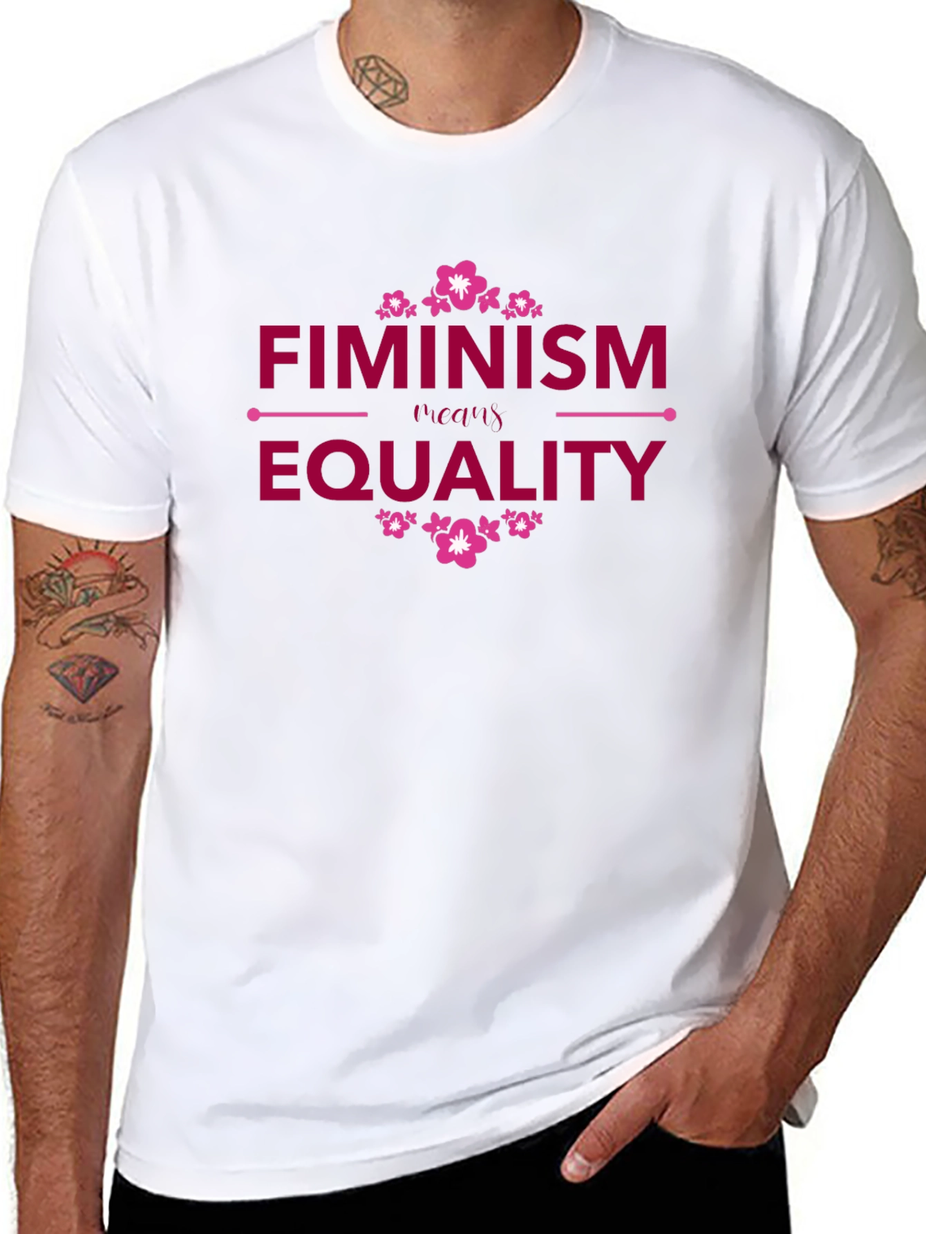 Camiseta Negra Feminismo Requiere Igualdad Diseño Floral