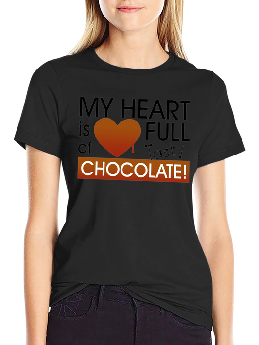 Camiseta Negra Mi Corazón Lleno de Chocolate