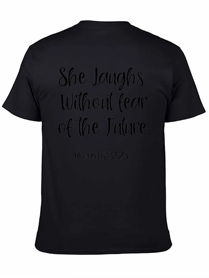 Camiseta Negra con Mensaje Inspirador Proverbios 31:25