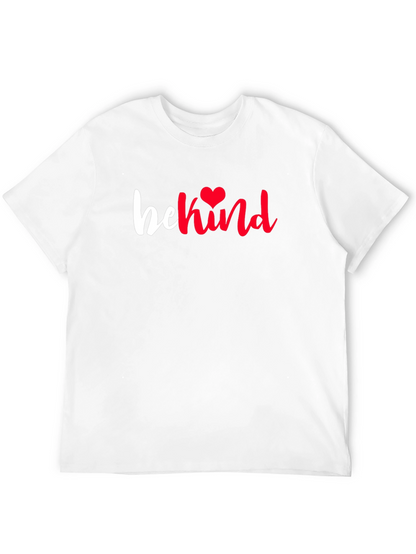 Camiseta Negra Be Kind Corazón Rojo