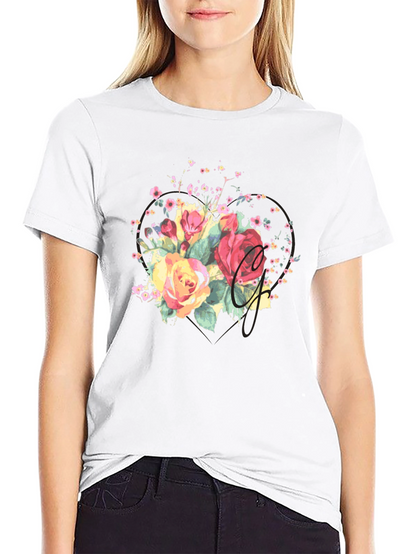 Camiseta Negra con Estampado Floral Acuarela