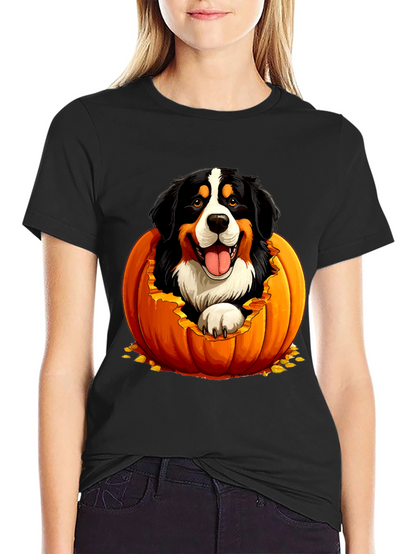 Camiseta Negra con Diseño de Perro en Calabaza
