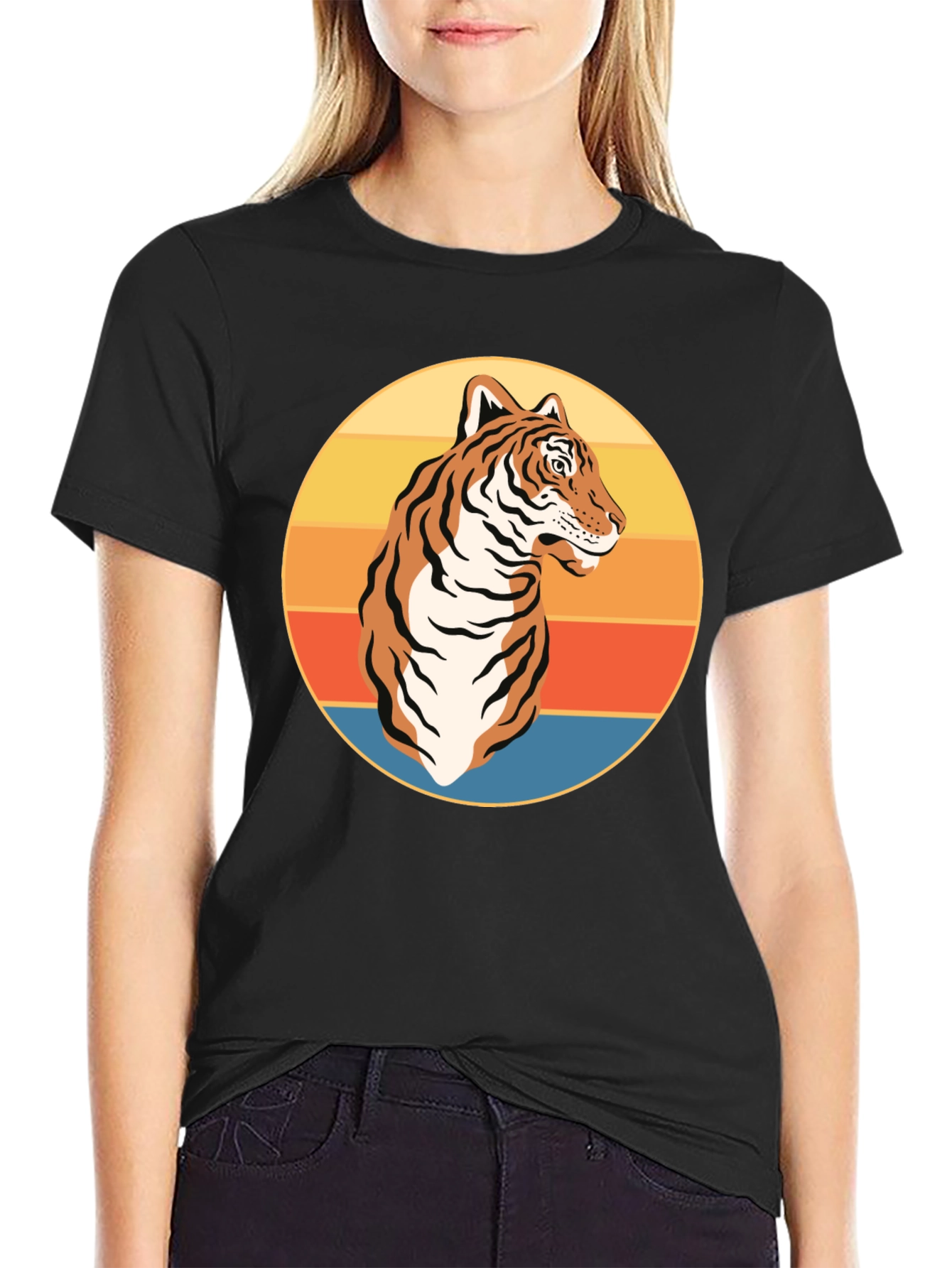 Camiseta Negra con Tigre Retro