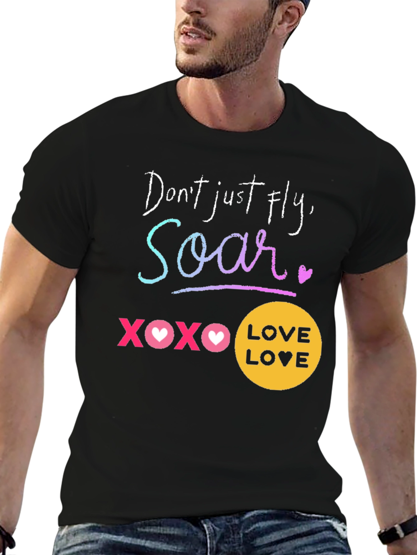 Camiseta Negra Soar: Amor y Motivación
