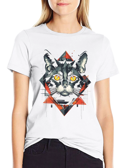 Camiseta Negra con Diseño de Gato Geométrico
