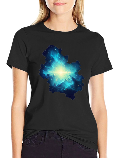 Camiseta Negra con Diseño de Nebulosa Estelar