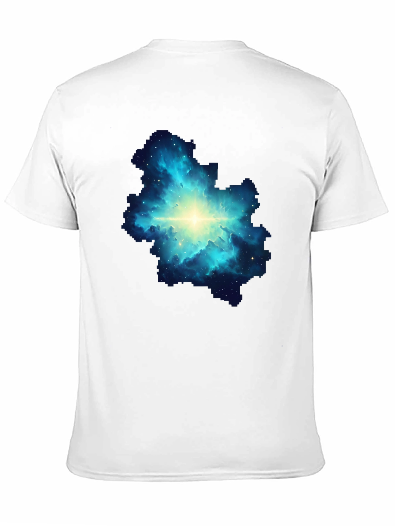Camiseta Negra con Diseño de Nebulosa Estelar