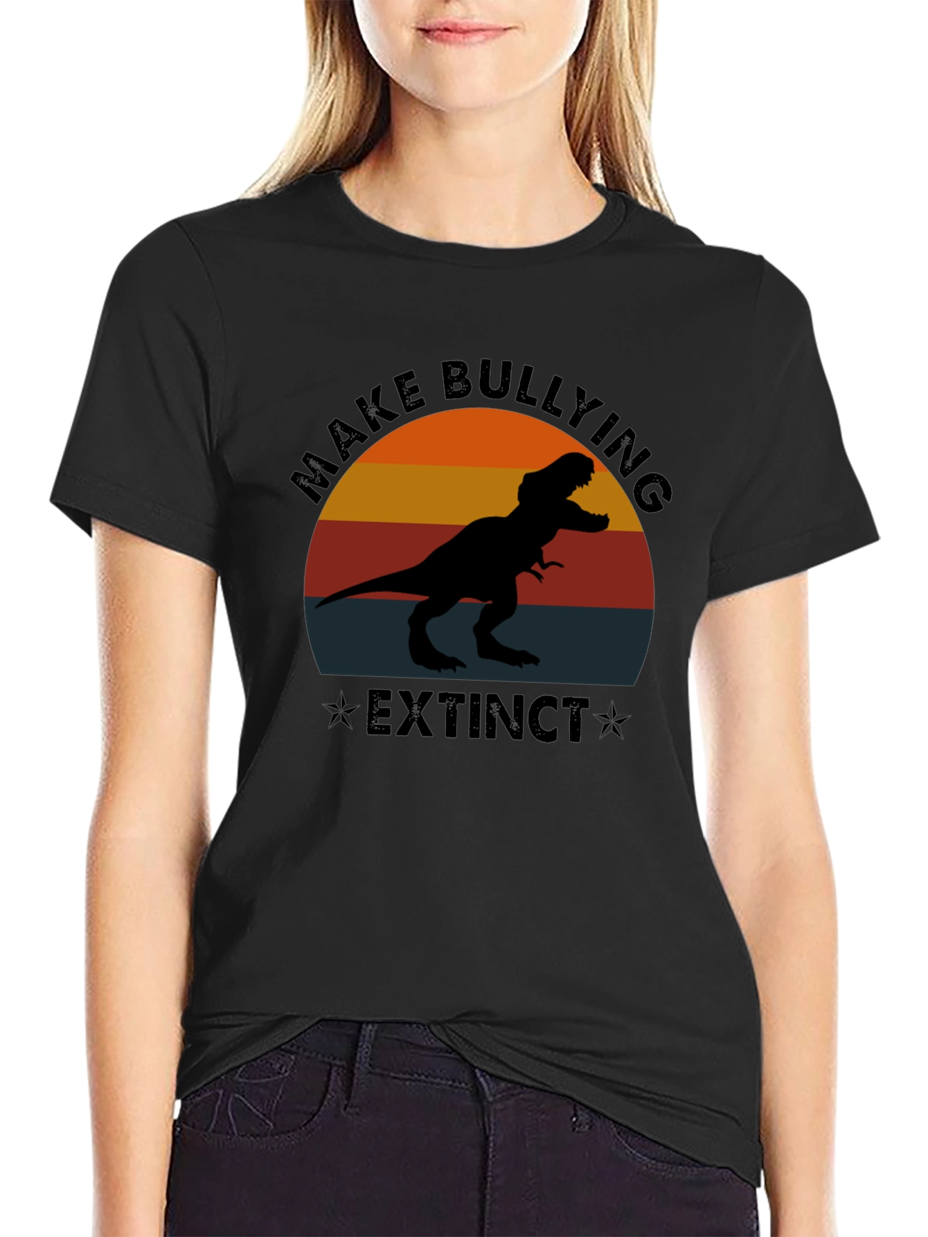 Camiseta Negra Make Bullying Extinct Dinosaurio
