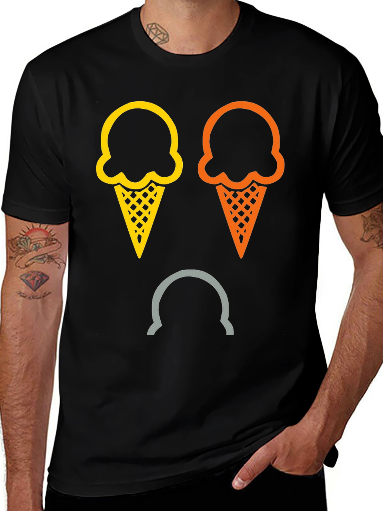 Camiseta Negra con Diseño de Helados Tristes