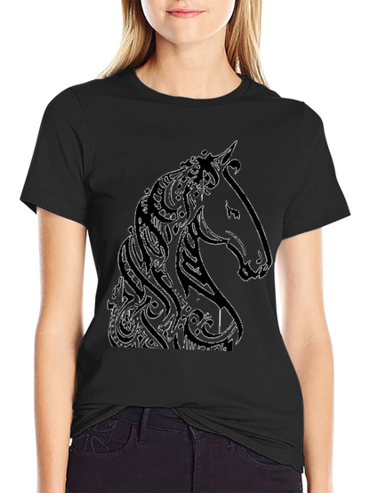 Camiseta Negra con Diseño de Caballo Abstracto