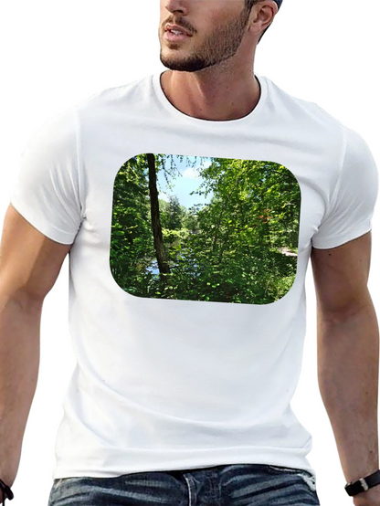 Camiseta Negra con Diseño de Naturaleza