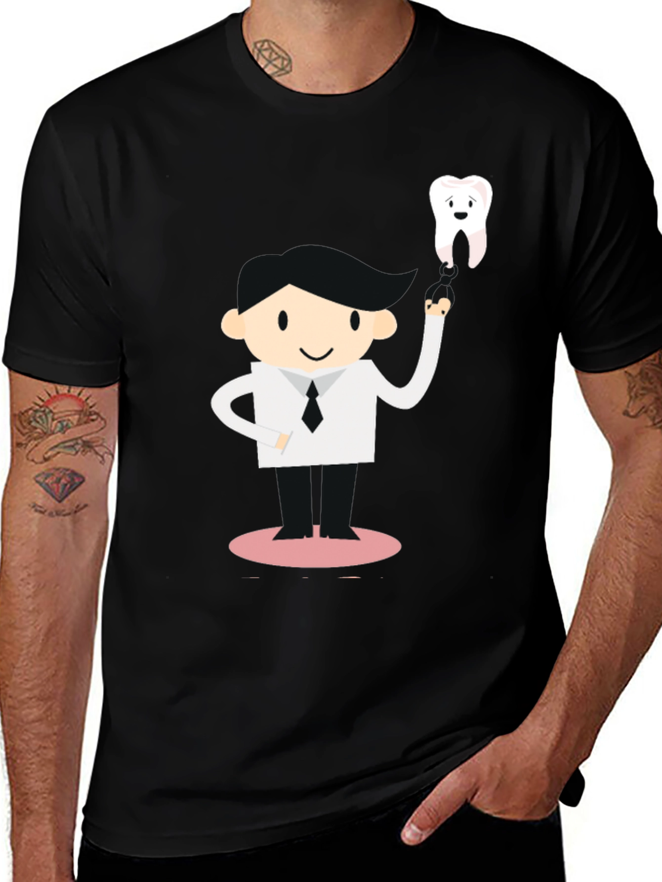 Camiseta Negra Diseño Dentista con Diente
