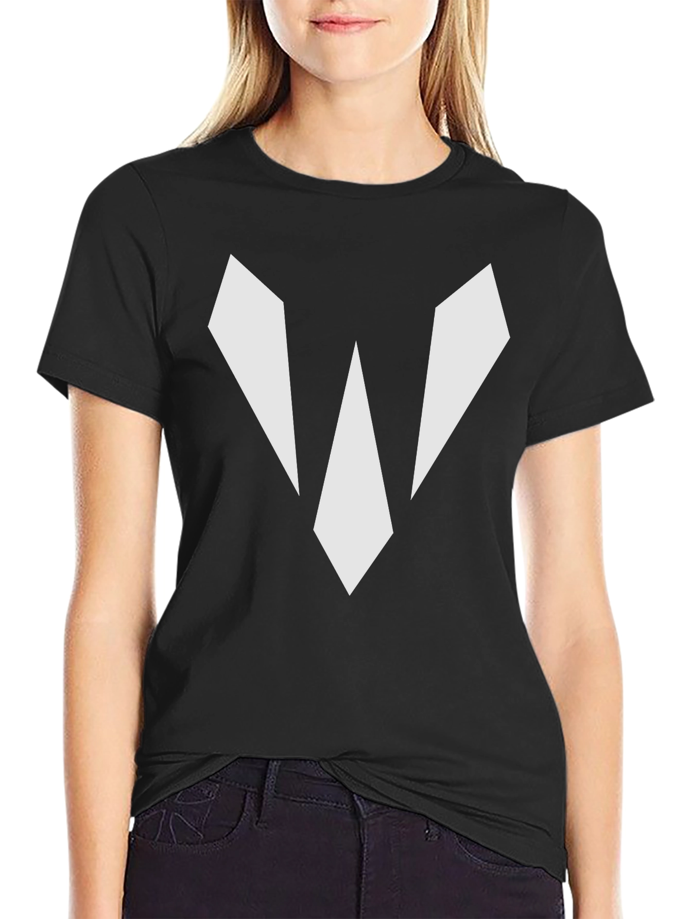 Camiseta Negra con Diseño Abstracto en Blanco