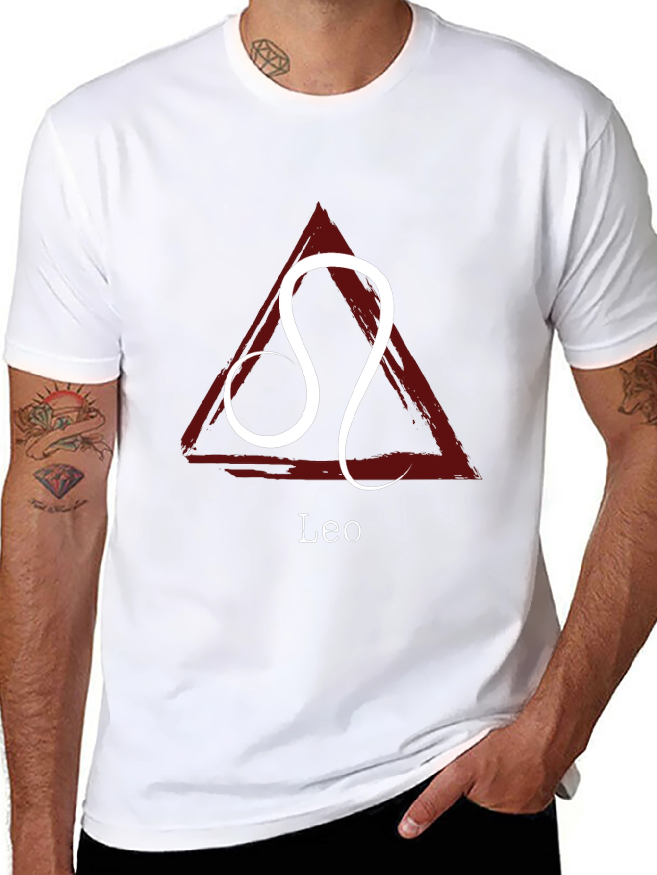 Camiseta Negra con Signo Zodiacal Leo