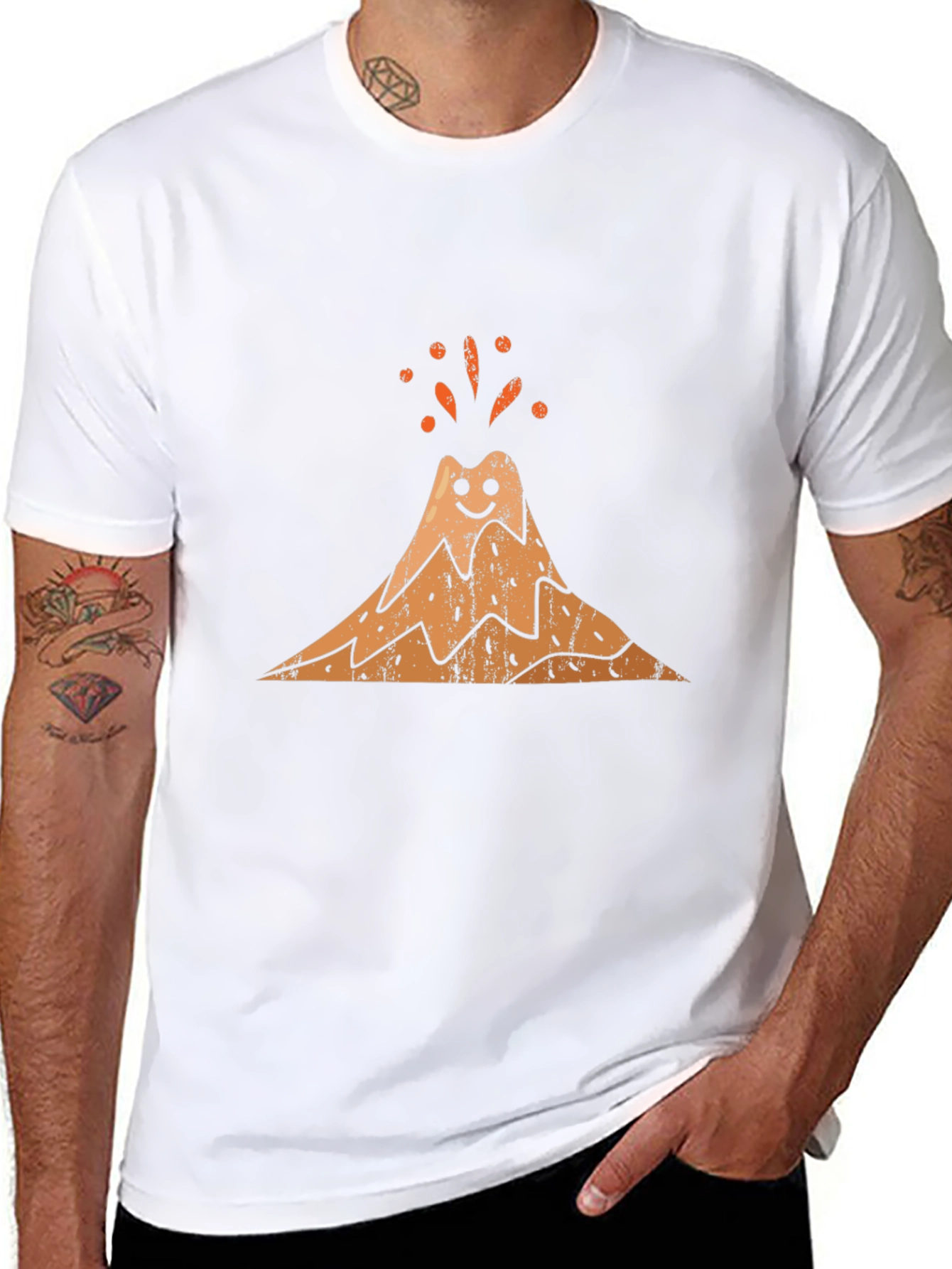 Camiseta Negra con Diseño de Volcán Sonriente