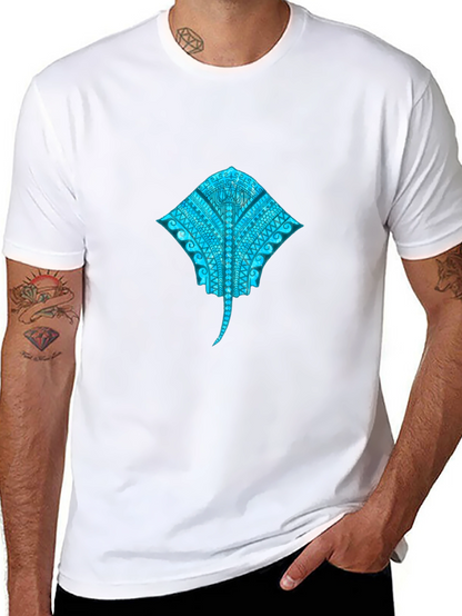 Camiseta Negra con Diseño de Mantarraya Tribal Azul