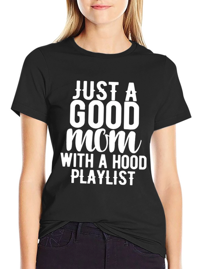 Camiseta Negra: Mamá con Playlist Urbana