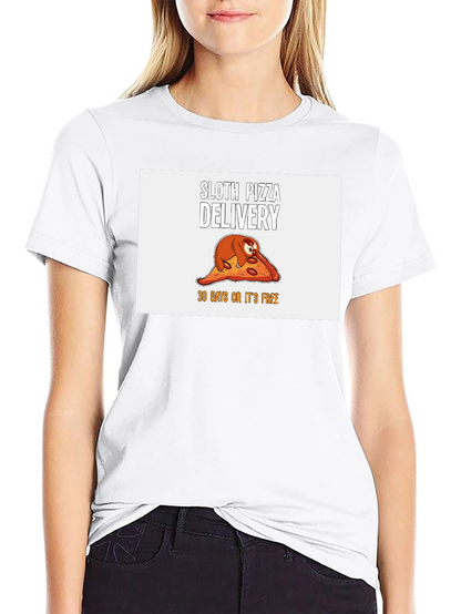 Camiseta Negra con Diseño de Perezoso Pizza Delivery