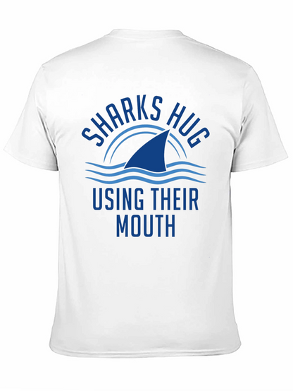 Camiseta Negra Tiburones Abrazan con la Boca Divertida