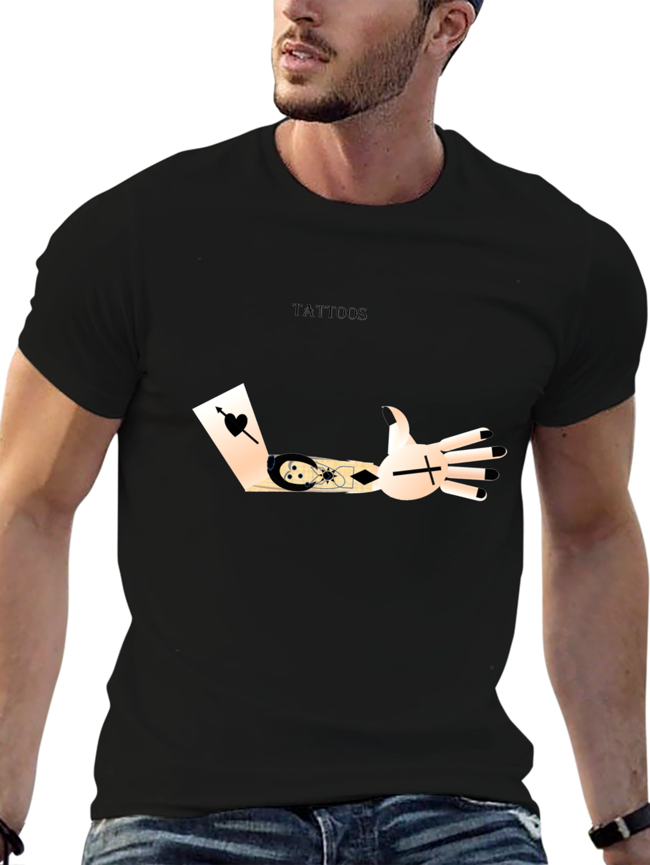 Camiseta Negra con Diseño de Tatuajes