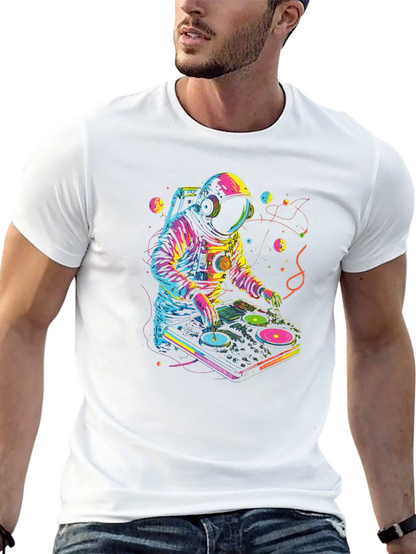 Camiseta Negra Astronauta DJ Espacial