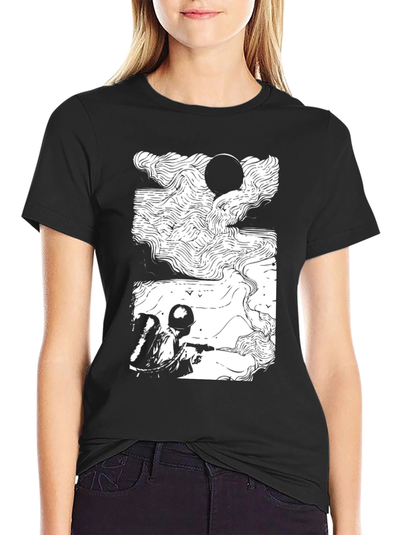 Camiseta Negra con Diseño Abstracto de Soldado