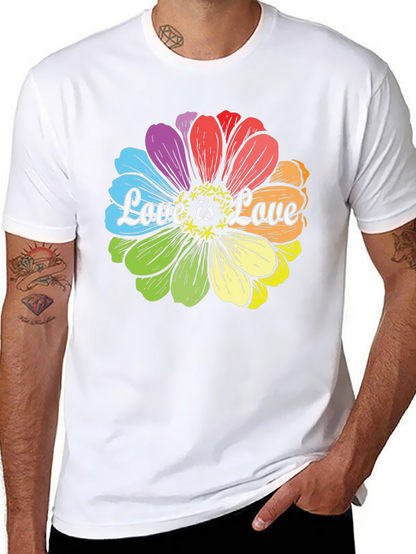 Camiseta Negra Love is Love Floral