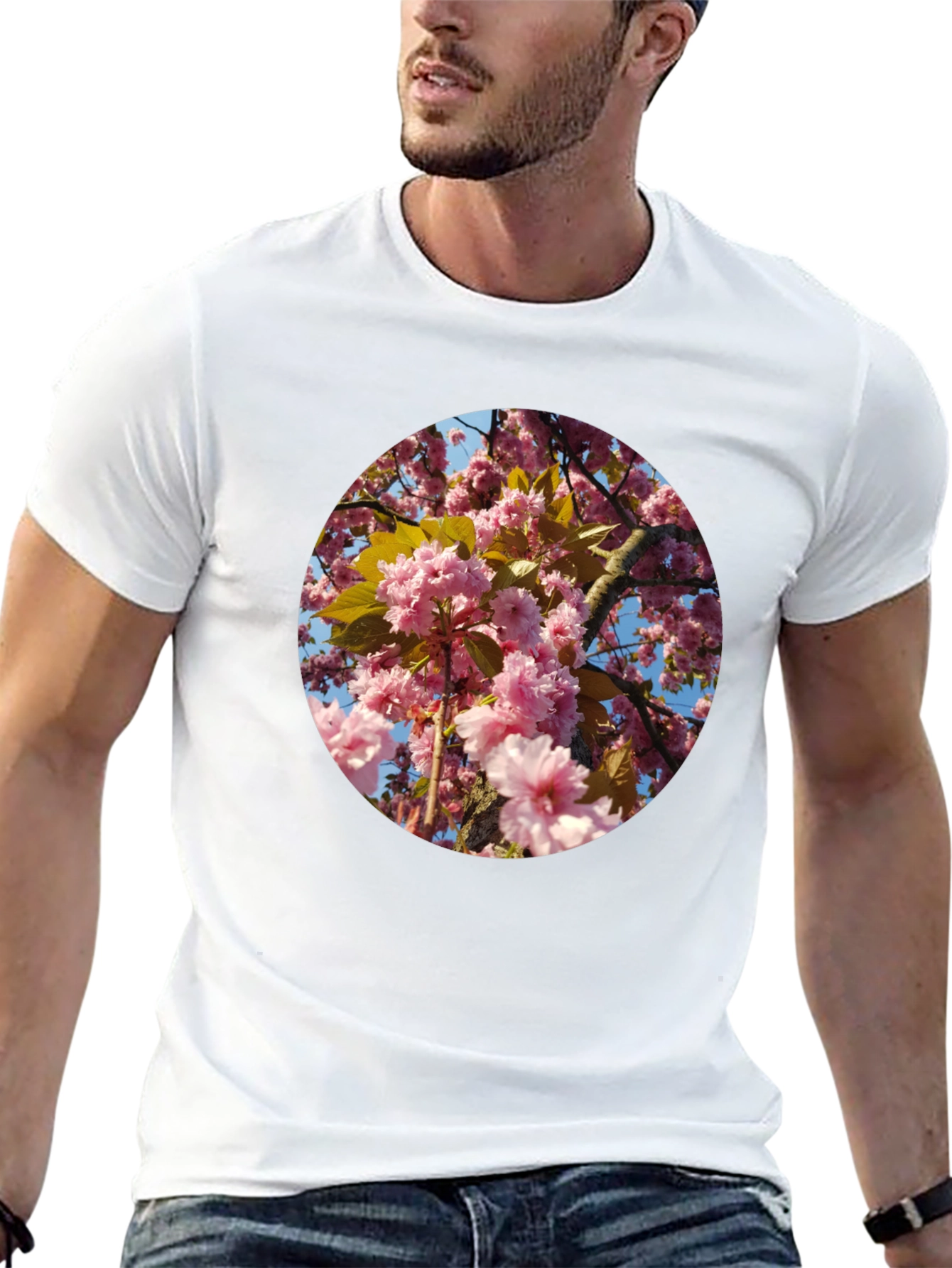 Camiseta Negra con Diseño Floral Rosado