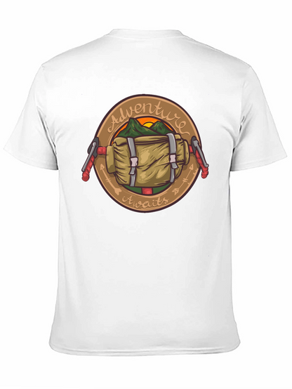 Camiseta Negra Adventure Awaits para Exploradores