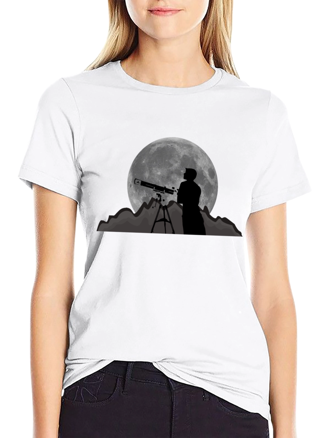 Camiseta Negra con Diseño de Luna y Telescopio