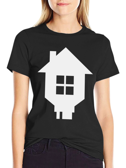 Camiseta Negra con Diseño de Casa Pixelada