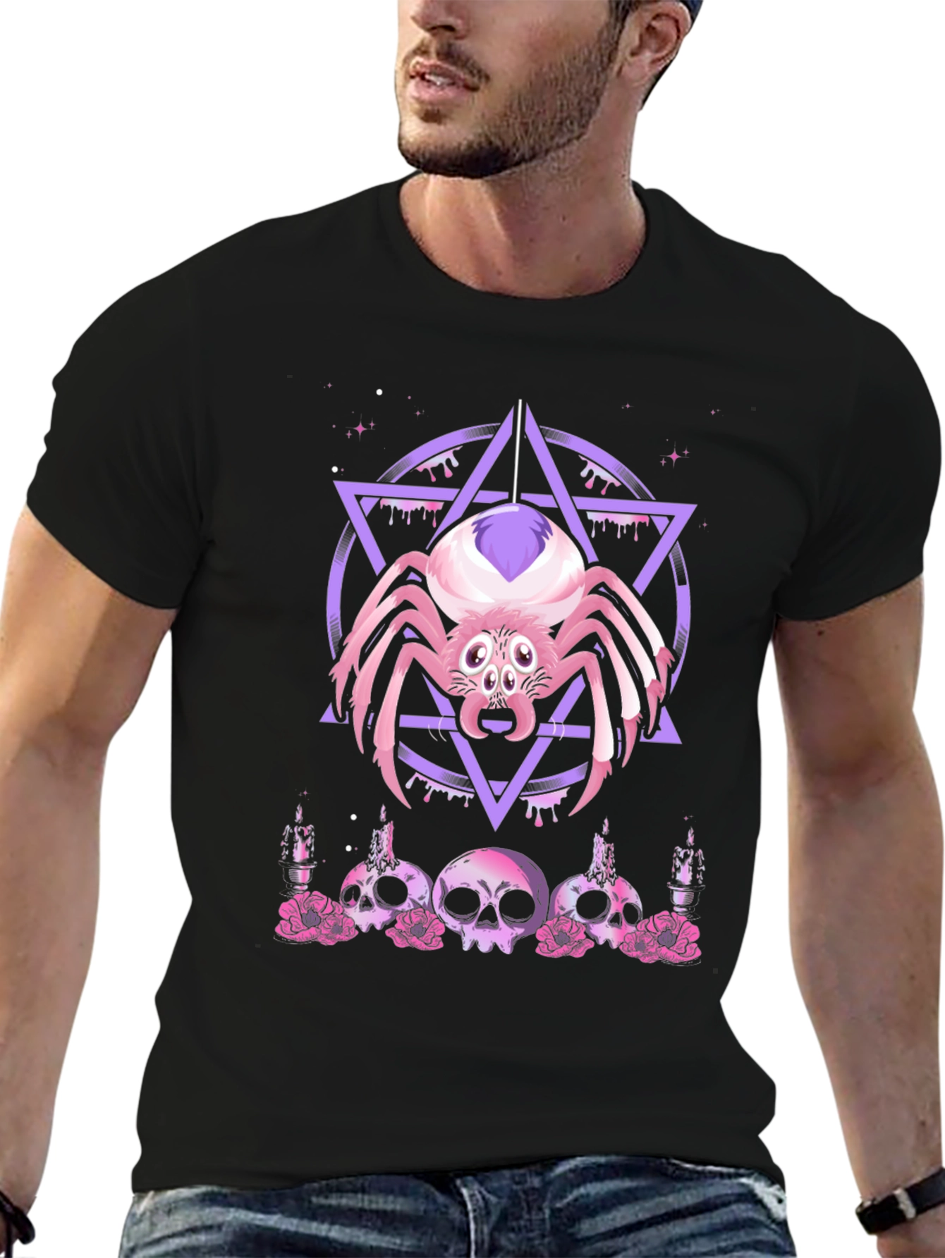 Camiseta Negra con Araña Gótica y Calaveras Rosadas