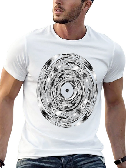 Camiseta Negra con Diseño Circular Abstracto
