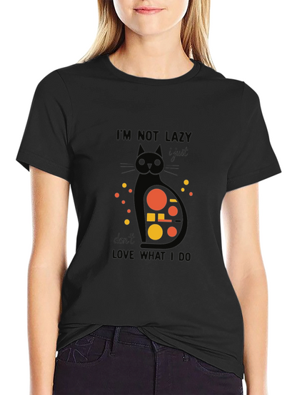 Camiseta Negra con Diseño de Gato Abstracto y Frase