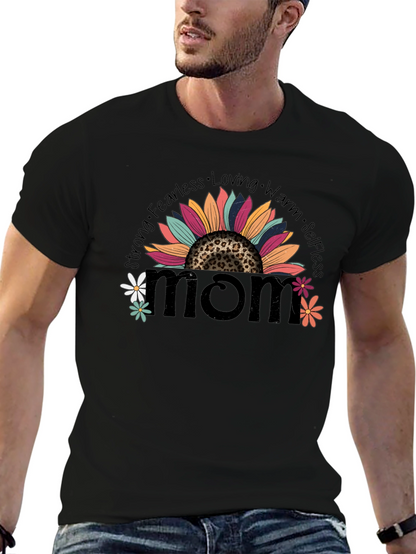 Camiseta Negra Mom con Diseño Floral