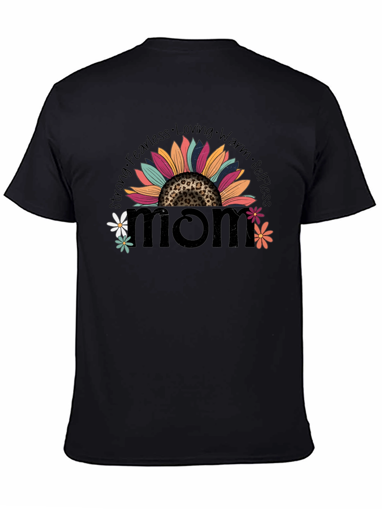 Camiseta Negra Mom con Diseño Floral