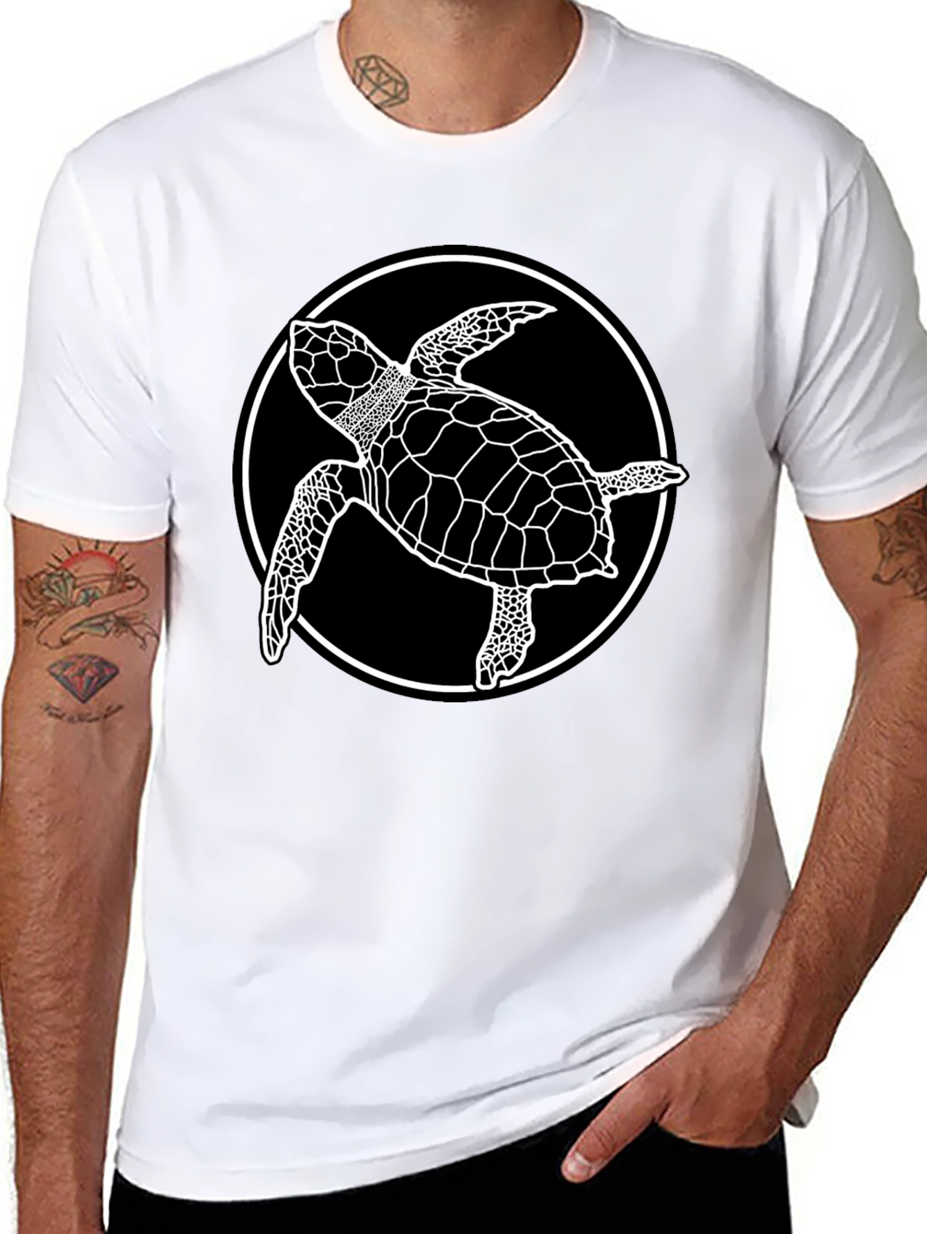 Camiseta Negra con Diseño de Tortuga Marina