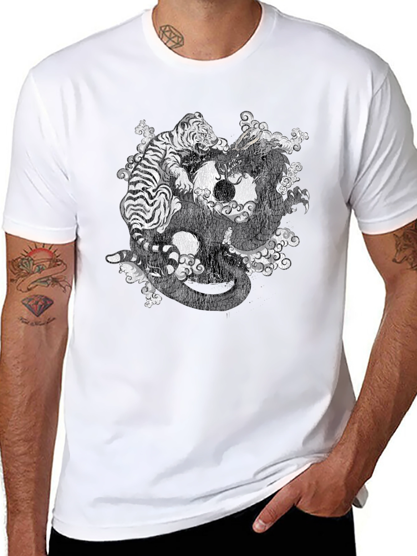 Camiseta Negra Dragón y Tigre Yin Yang