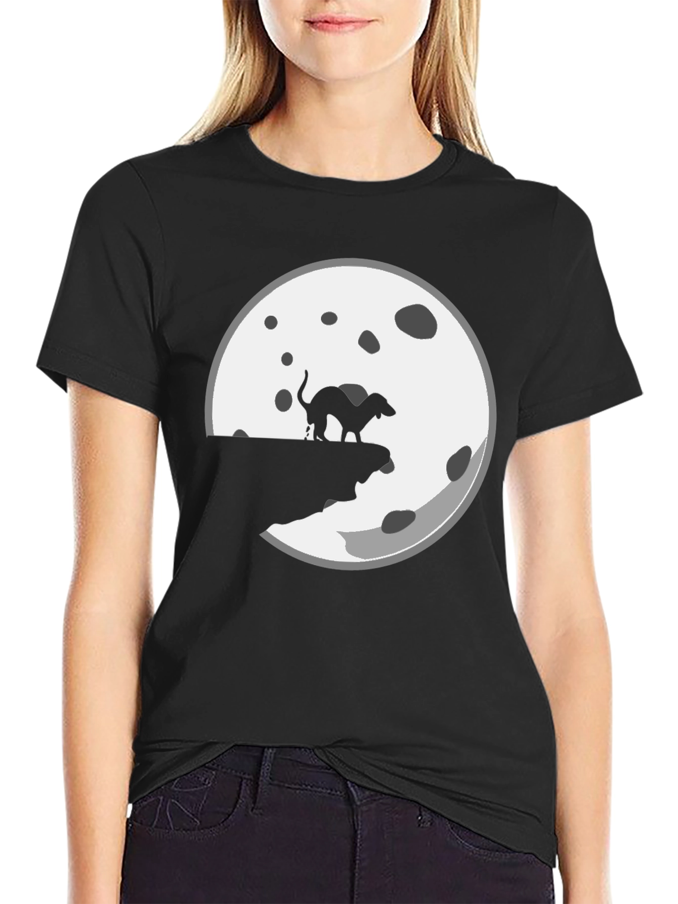 Camiseta Negra con Diseño de Perro y Luna