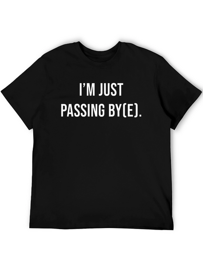 Camiseta Negra Passing By(E) - Humor y Estilo