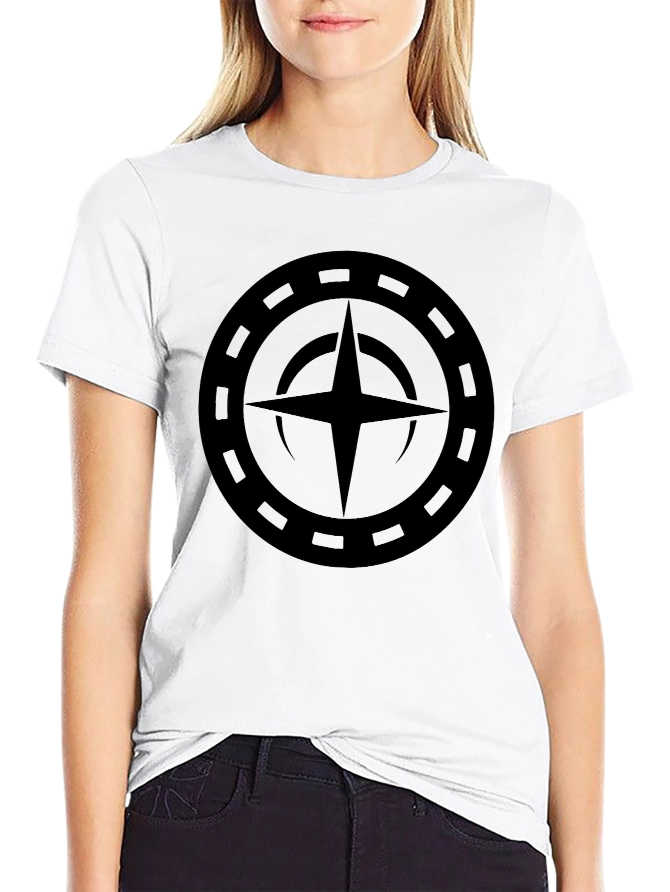Camiseta Negra con Diseño Circular Estrellado